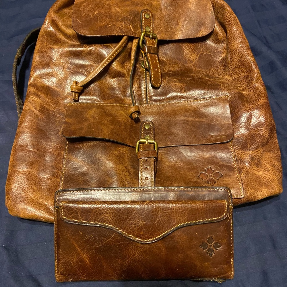 Patricia Nash Designer Bag .
